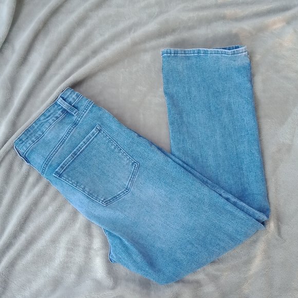 102 Soft Surroundings High Waist Wide Leg Soft Denim Jeans - Picture 2 of 6